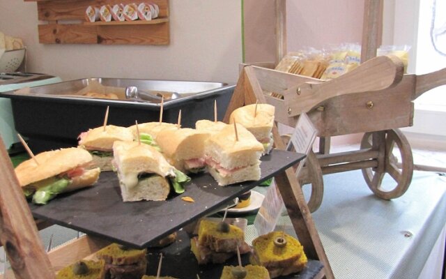 Principe Calaf Bed & Breakfast