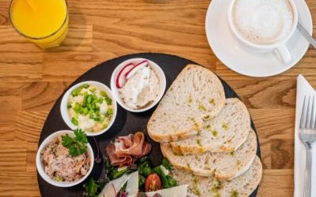 Apartamenty Tespis - Francuska Atal Park