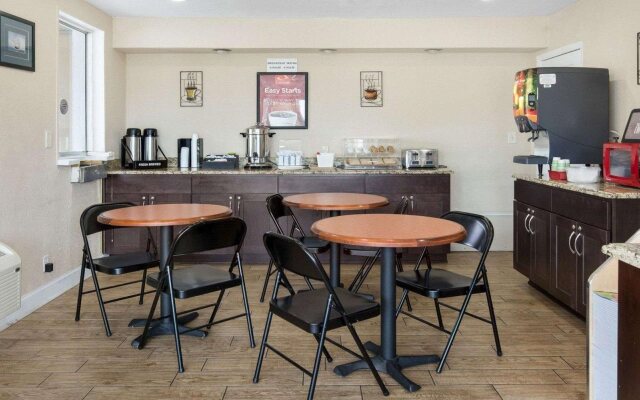 Econo Lodge Virginia Beach Town Center