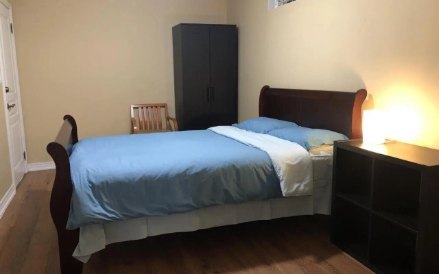 Spacious 2 Bedroom guest suite