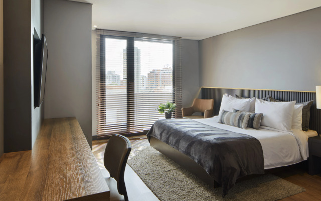 Nico ApartaSuites