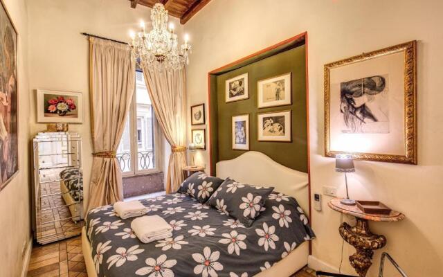 Sumptuous Residence by Piazza Navona