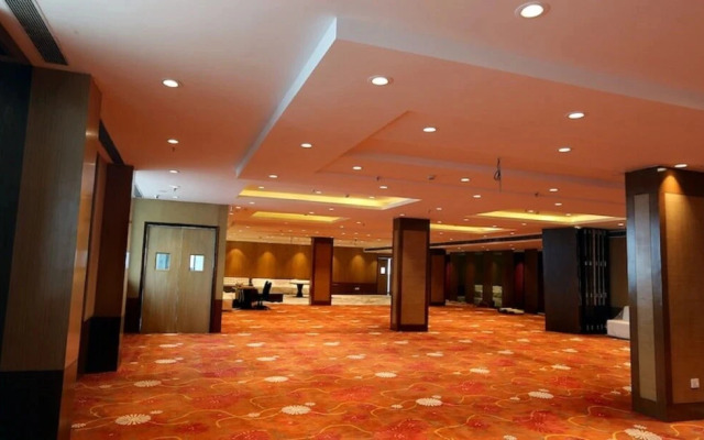 The Grand viktoria Hotel