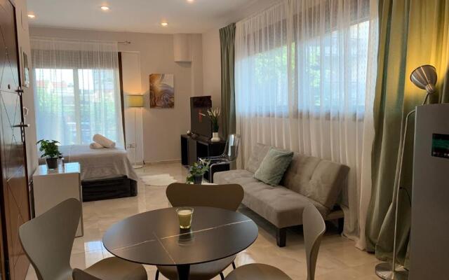 Antony Luxury Suite in Thessaloniki