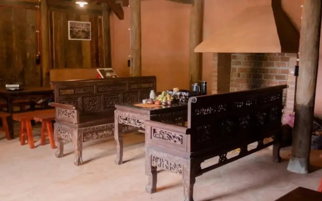 Dinh Đá H'Mông - Karsterly Rock Lodge