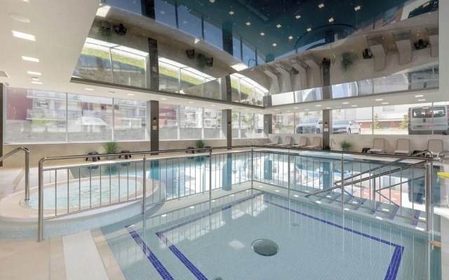 Morska Apartment With Spa by Renters