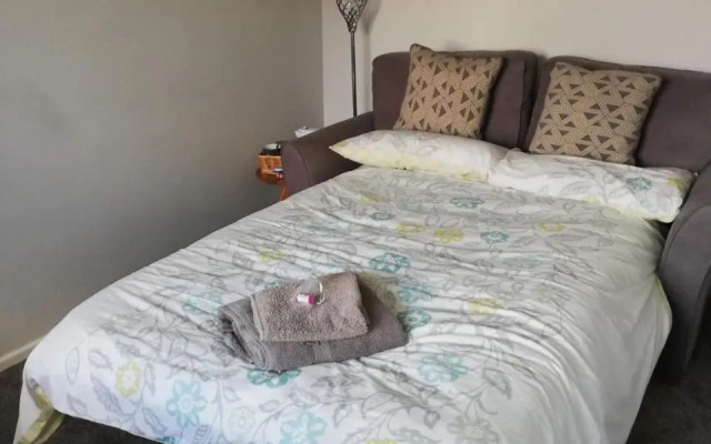 Little Cosy Cwtsh