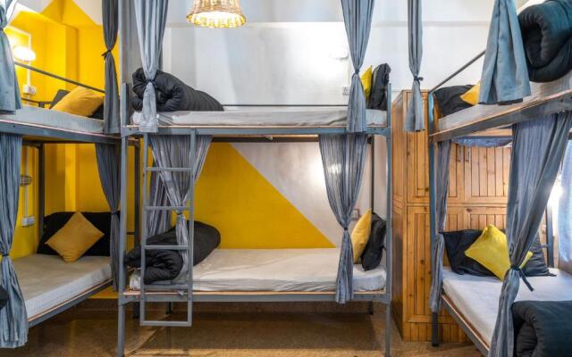Whoopers Hostel