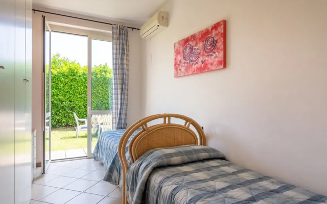 Apartment in Salo With Pool and Olive Groves