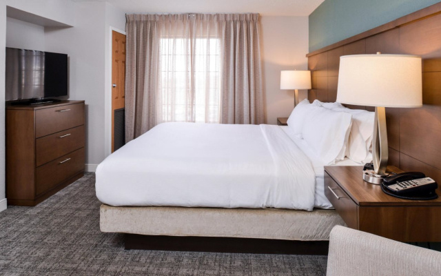 Staybridge Suites Indianapolis Downtown - Convention Center by IHG