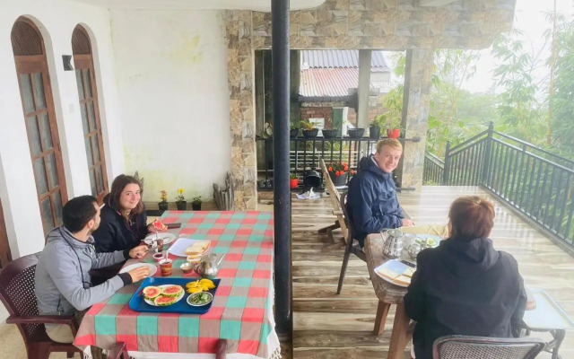 Farah Guest Inn