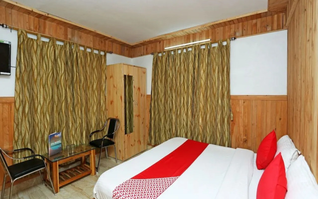 OYO 16895 Holiday Homes