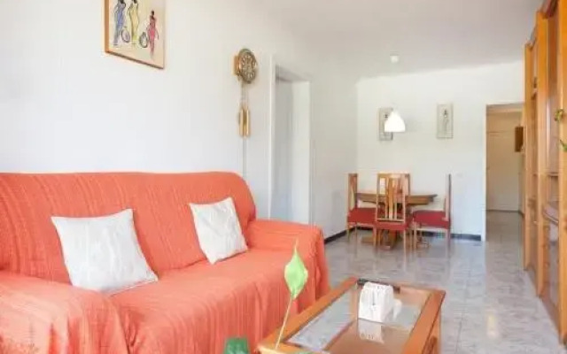 Bright Apartment Close To Congress Center & Port