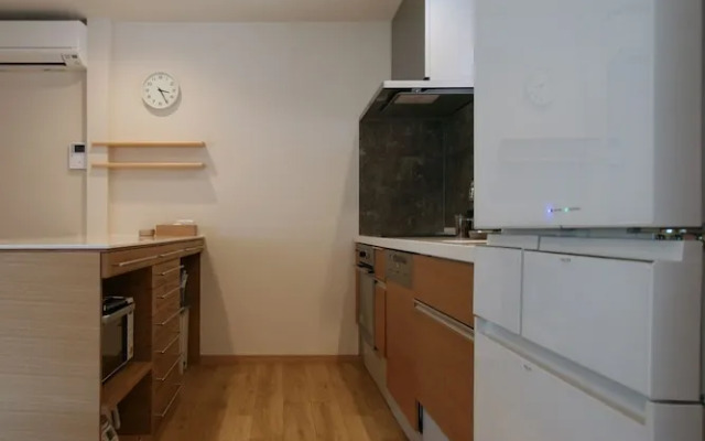 Shimogoryo House