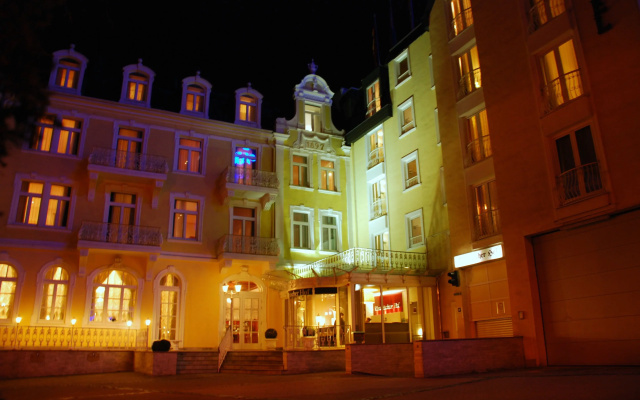 Hotel Rheinischer Hof