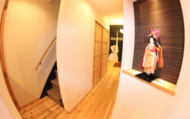 Guest House Nishijin Yui