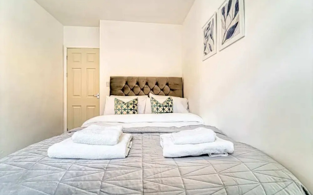 Host Stay New Street Residence