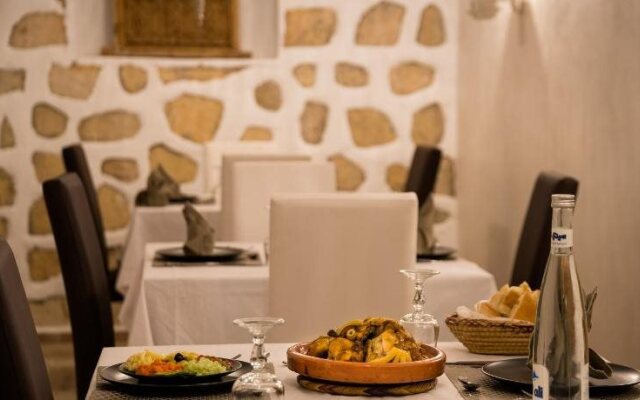 Riad  Ksar Aylan