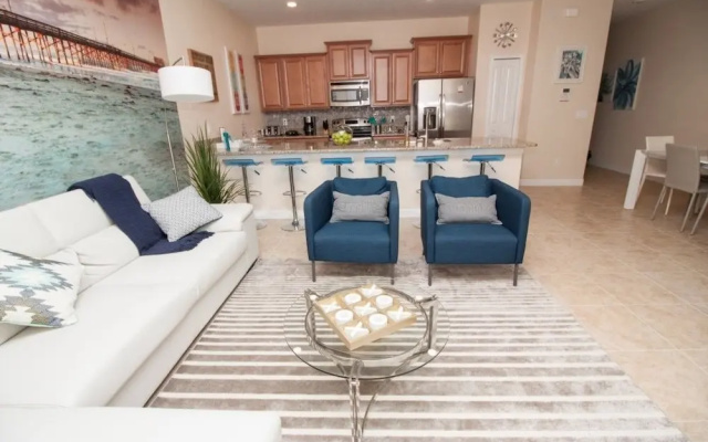 4 bedroom villa for 12 guests