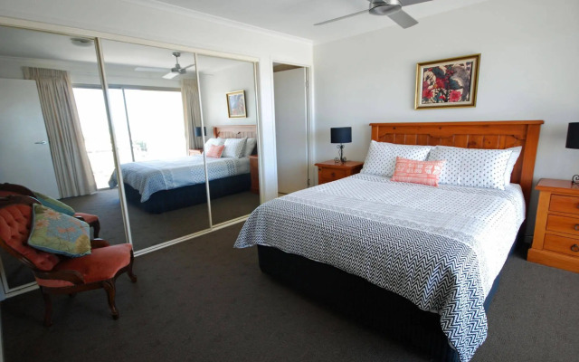 Rovera Apartments