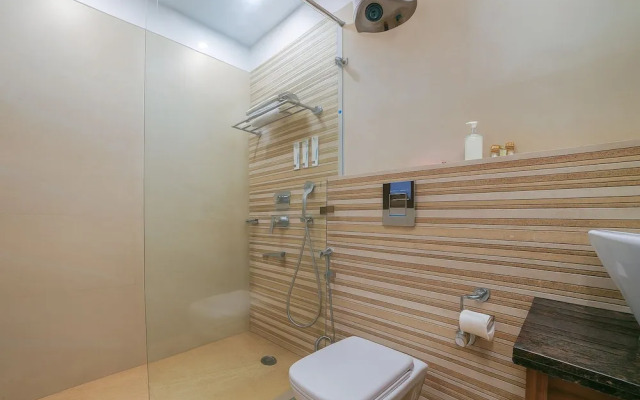 Hotel Grand Regency by JMD Group