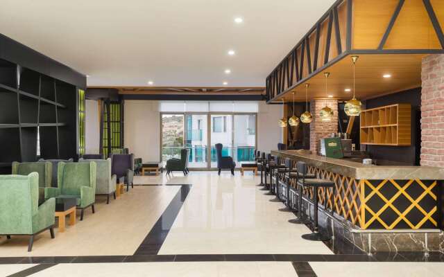 Ramada Resort by Wyndham Kizkalesi