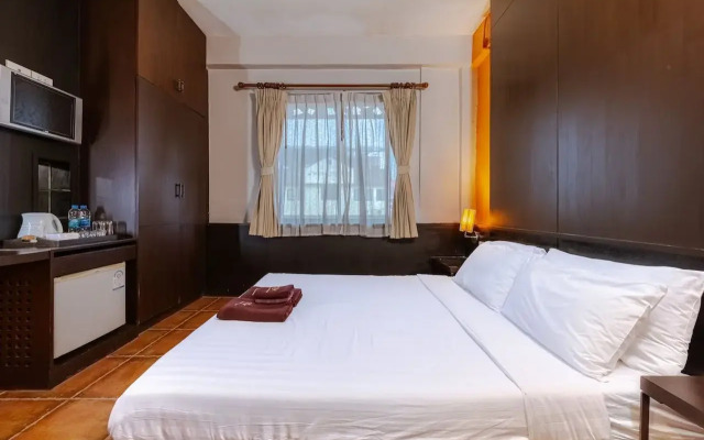 Collection O Diamond House Khaosan