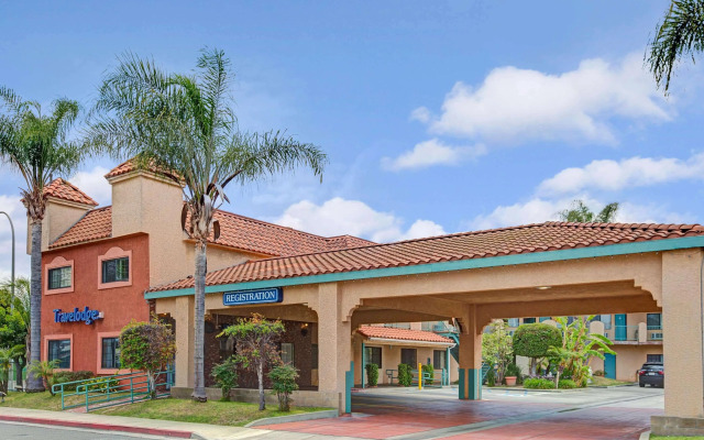 Travelodge by Wyndham Lynwood