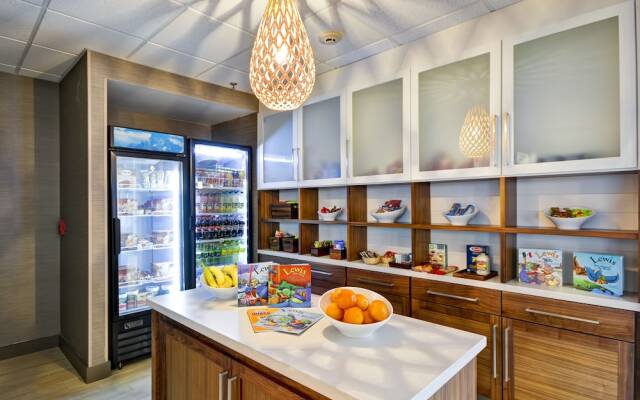 Homewood Suites by Hilton Oakland-Waterfront