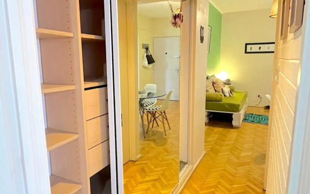 Warm & Cozy 1BD in Palermo