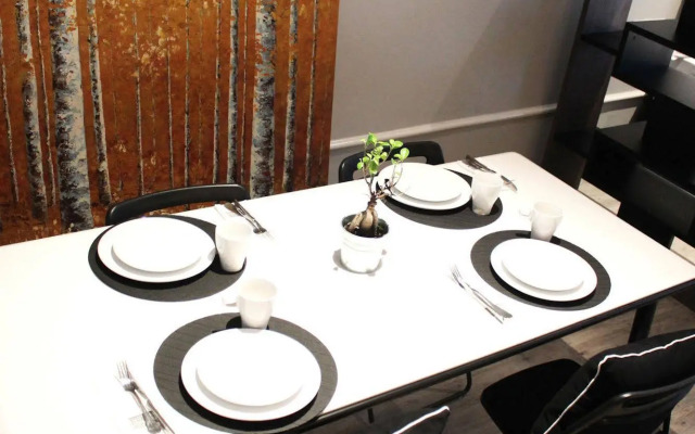 Reggae Mansion Suite