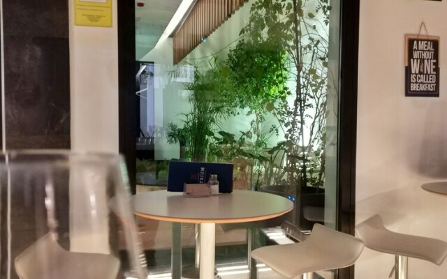 Apartamentos Córdoba Atrium