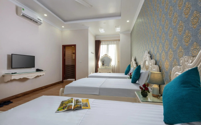 Phoenix Hotel Ha Long