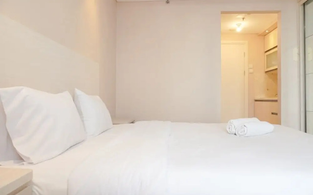 Good Deal And Restful Studio Kebayoran Icon Apartment