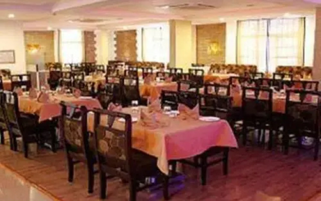 Hotel Cyber Nest