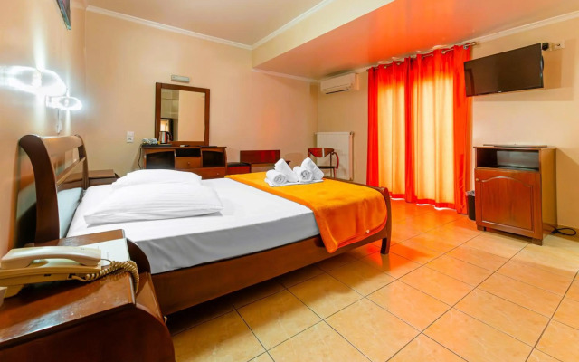 Faros 1 Hotel