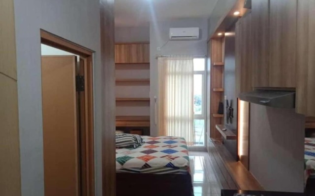 New Apartement Bale Hinggil by Prafi