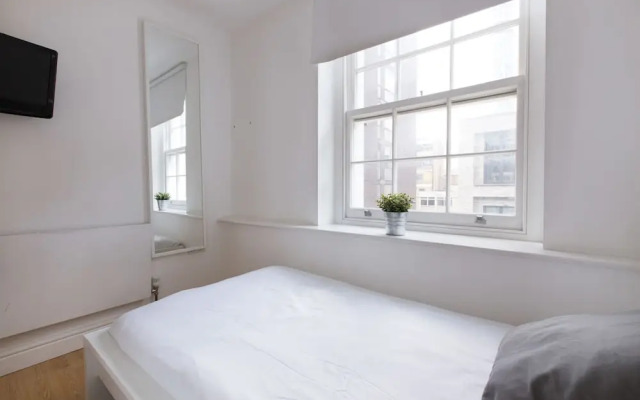 Charlotte Street Apartments by Allô Housing