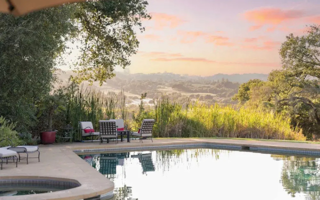 Sonoma Sunshine by Avantstay Countryside Views