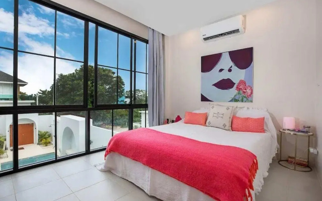 Mediterranean-Asian 3BR Villa Cristina