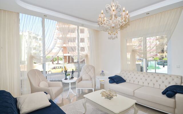 Yekta Plaza 2 Bedroom