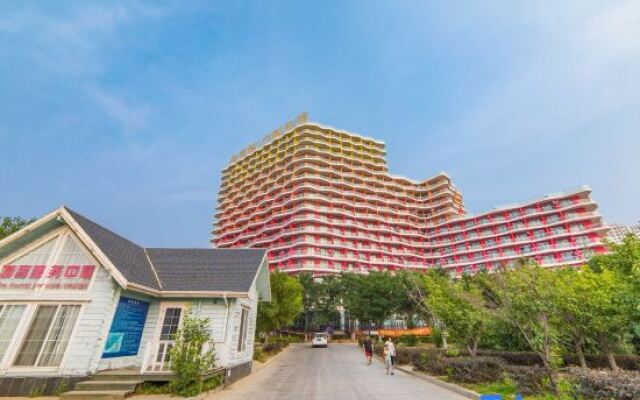 Yingkou Beluga First Line Seaview Apartment (Beluga Mansion Shanhai Square)