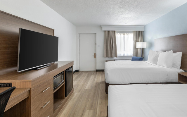 Best Western Palm Beach Lakes