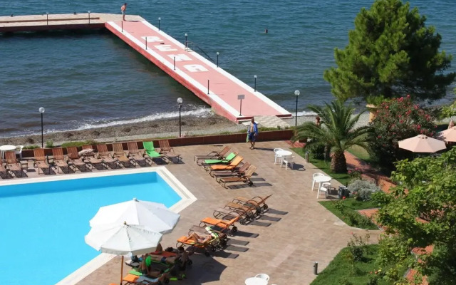 Hotel Rena
