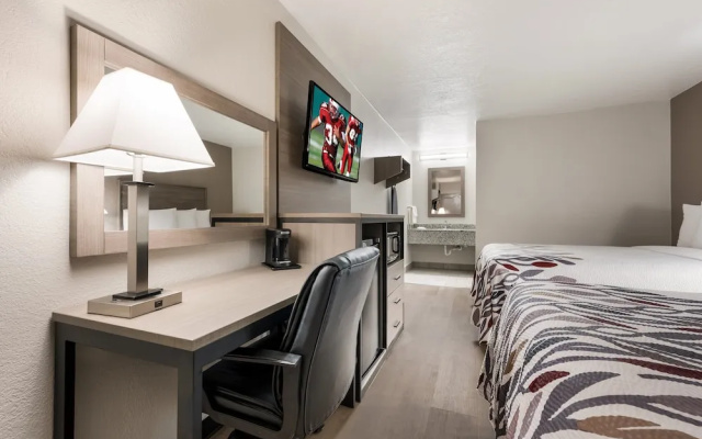 Baymont Inn & Suites