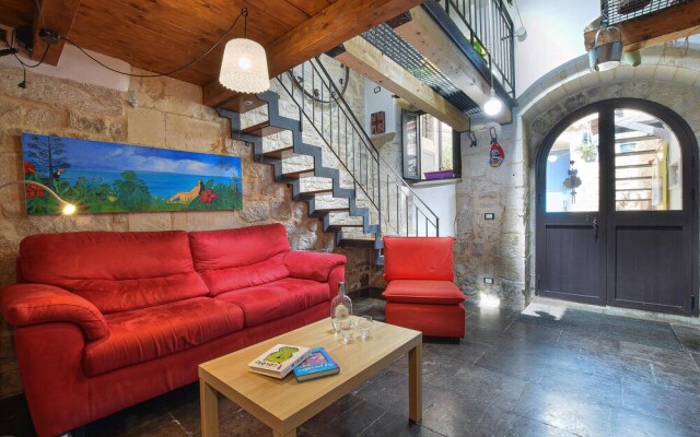 Beautiful Home in Modica With 1 Bedrooms and Wifi