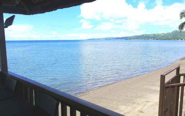 Caimito Beach Hotel