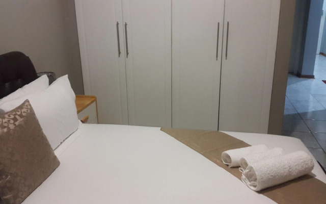 Tintech Bed & Breakfast