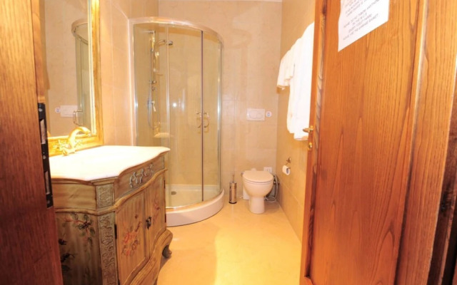 Rustic Elegance Near Florence