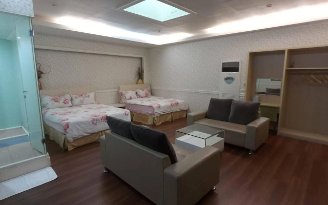 Traveler B&B